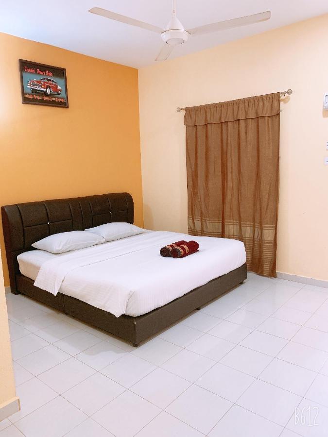 Dhania Cenang Beach Resort Pantai Cenang  Exterior foto