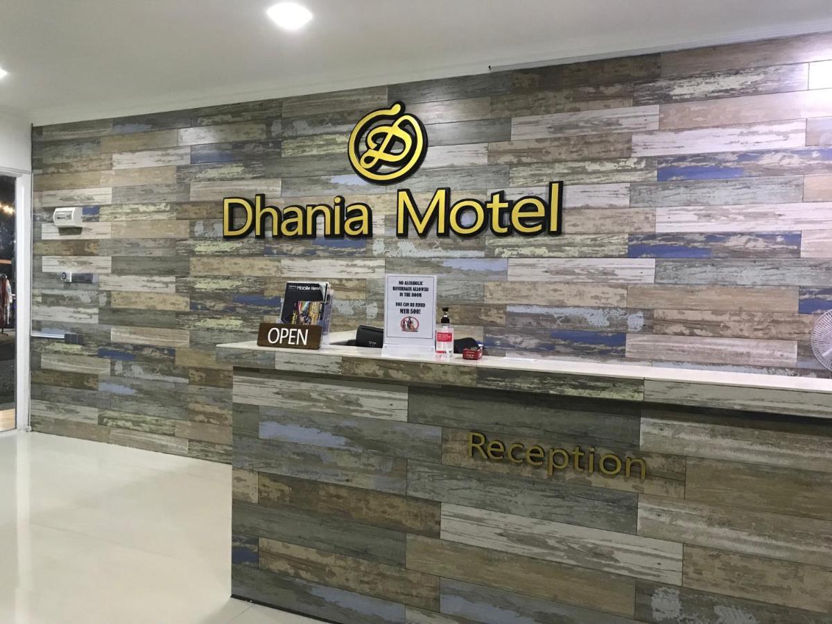 Dhania Cenang Beach Resort Pantai Cenang  Exterior foto